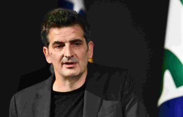 KAPIDŽIĆ PITA: “Gdje su sada Trojkini ‘stand up’ analitičari tipa ‘Marić’, ekonomski genijalci tipa ‘Hadžić’ i novinarski istraživači tipa ‘Hadžifejzović’ da nam pojasne…”