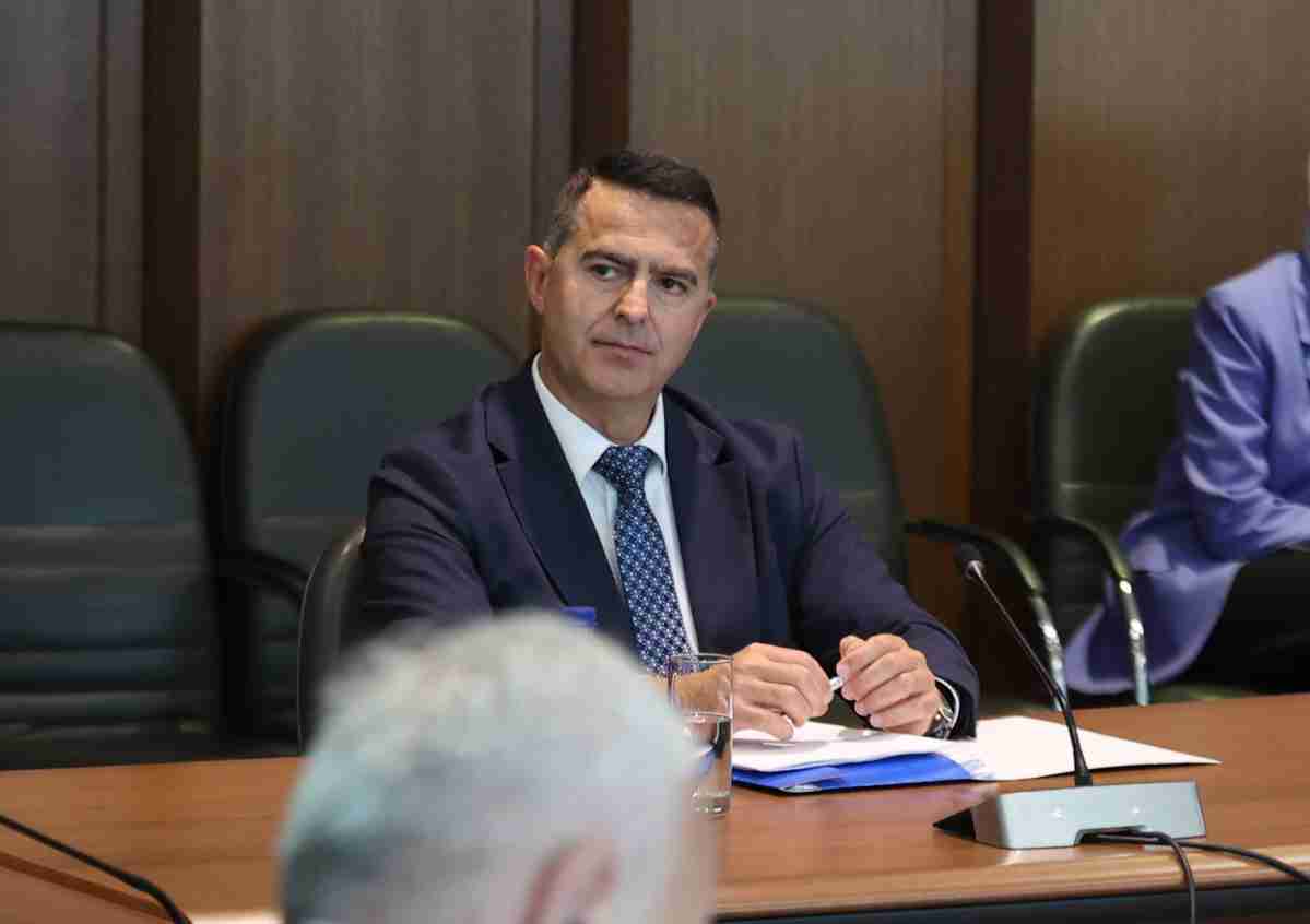 OTKRIVENO ŠTA RADI KAJGANIĆ: Hiljade prijava zbog veličanja ratnih zločinaca, Tužilaštvo BiH ne postupa bez… OTKRIVENO ŠTA RADI KAJGANIĆ: Hiljade prijava zbog veličanja ratnih zločinaca, Tužilaštvo BiH ne postupa bez…