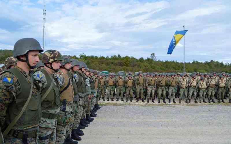 Društvo REZERVISTI U BIH: Pokrenuta procedura, Helez potpisao