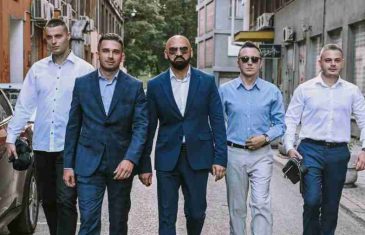 RAMO ZA PLAKANJE: Ramo Isak nije izolovani incident, nego samo transparentan nastavak toksične prakse, koja ide od Delimustafića, Alispahića, Mehmedagića, Čampare…