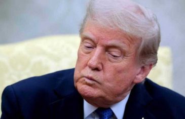 LEAVITT POJASNILA TRUMPOV ULTIMATUM OD 50 DANA RUSIJI: Suočit će se s vrlo visokim tarifama, a i zemlje koje kupuju naftu od njih će biti…