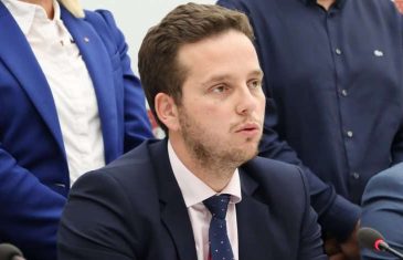 KANTON SARAJEVO NA PUTU KA NIGDJE: Od početka vladavine “Trojke” zaduženje se sa 250 miliona popelo na skoro MILIJARDU KM, a spisak neriješenih problema je sve duži