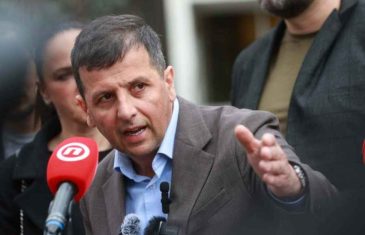 VUKANOVIĆ DIŽE SVE NA NOGE: “Ukoliko se stranci ponovo nagode s Dodikom, organizovat ćemo MASOVNE PROTESTE!”