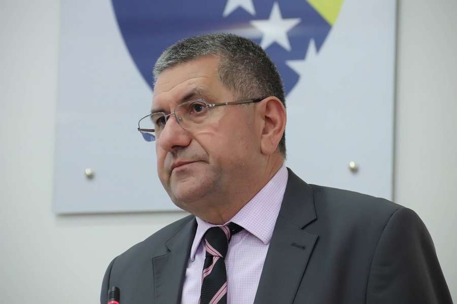 BIVŠI PREDSJEDNIK CIK-a BiH NAJAVLJUJE MOGUĆI RASPLET: “U tom slučaju birači iz Federacije BiH bi mogli izabrati predsjednika Republike Srpske…”