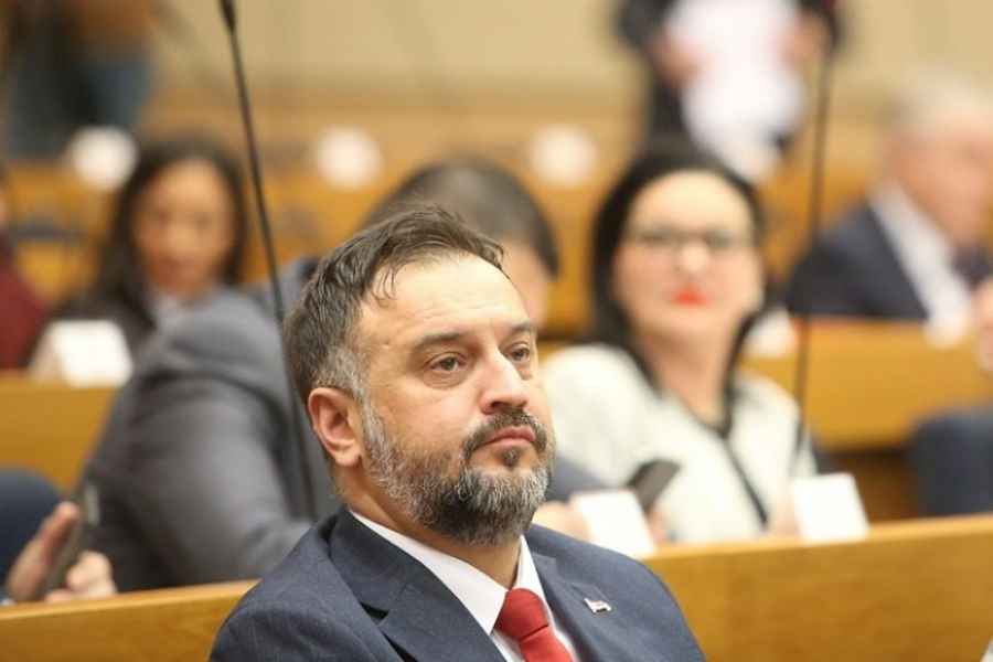 IGOR ŽUNIĆ UZBURKAO JAVNOST: „Sada nam slijedi nova borba, neće nas suzbiti…“