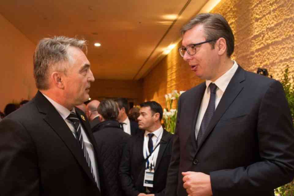 JASNO I GLASNO: DF gasi Vučićeve snove o novim kartama za BiH