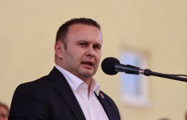 BIZARAN PLAN LJUBIŠE ĆOSIĆA: Evo kako namjerava pomoći Miloradu Dodiku…