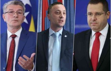 MEHMEDOVIĆ OŠTRO UZVRAĆA: „Negatori Ustava BiH poput Milorada Kojića ili Radovana Kovačevića će se morati…” MEHMEDOVIĆ OŠTRO UZVRAĆA: „Negatori Ustava BiH poput Milorada Kojića ili Radovana Kovačevića će se morati…”