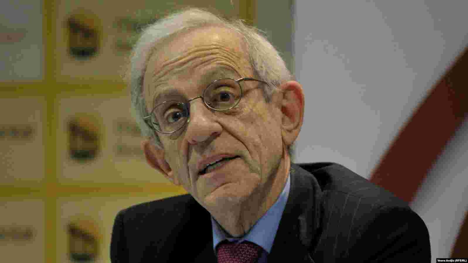 Serwer: Amerika je vratila uslugu Dodiku, ne sjećam se ničega sličnog na Balkanu Serwer: Amerika je vratila uslugu Dodiku, ne sjećam se ničega sličnog na Balkanu