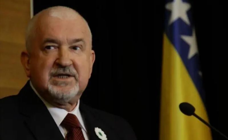 Srpska agresija na BiH, srpski genocid nad Bošnjacima – odgovor na ideološki tekst “Sarajevo postaje…” Srpska agresija na BiH, srpski genocid nad Bošnjacima – odgovor na ideološki tekst “Sarajevo postaje…”