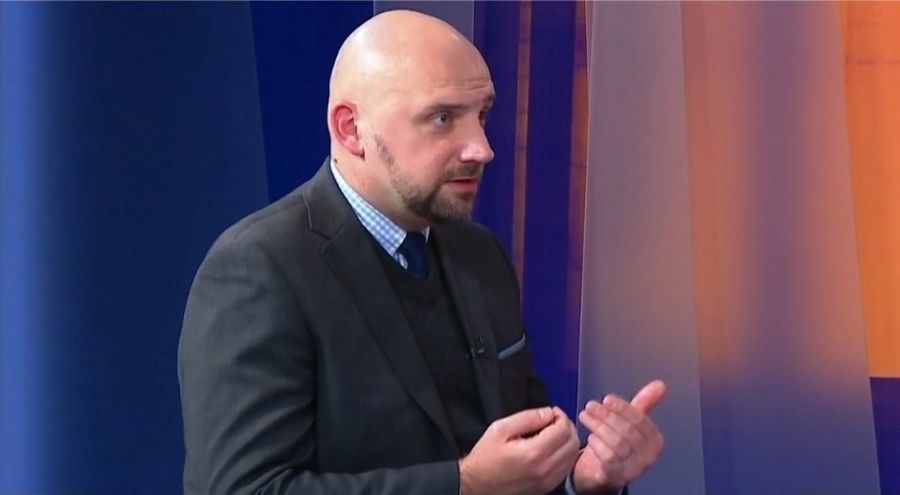 DENIS AVDAGIĆ ZA O SKIDANJU SANKCIJA DODIKU: “Beograd se neugodno iznenadio njegovim soliranjem u Washingtonu, što se Trumpa tiče može i Dayton 2” DENIS AVDAGIĆ ZA O SKIDANJU SANKCIJA DODIKU: “Beograd se neugodno iznenadio njegovim soliranjem u Washingtonu, što se Trumpa tiče može i Dayton 2”