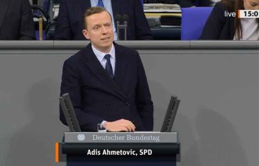 ZASTUPNIK ADIS AHMETOVIĆ GOVORIO U BUNDESTAGU: “Vi ste Bošnjak, vaša supruga je Hrvatica, ali vaš sin…”