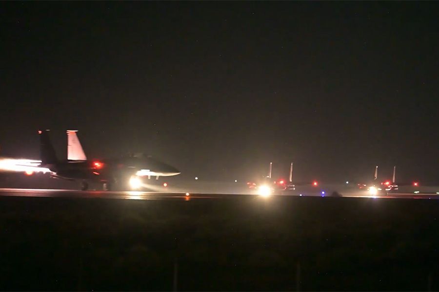 POČELO JE: Amerikanci izveli silovite zračne udare na Bliskom istoku, mete su…