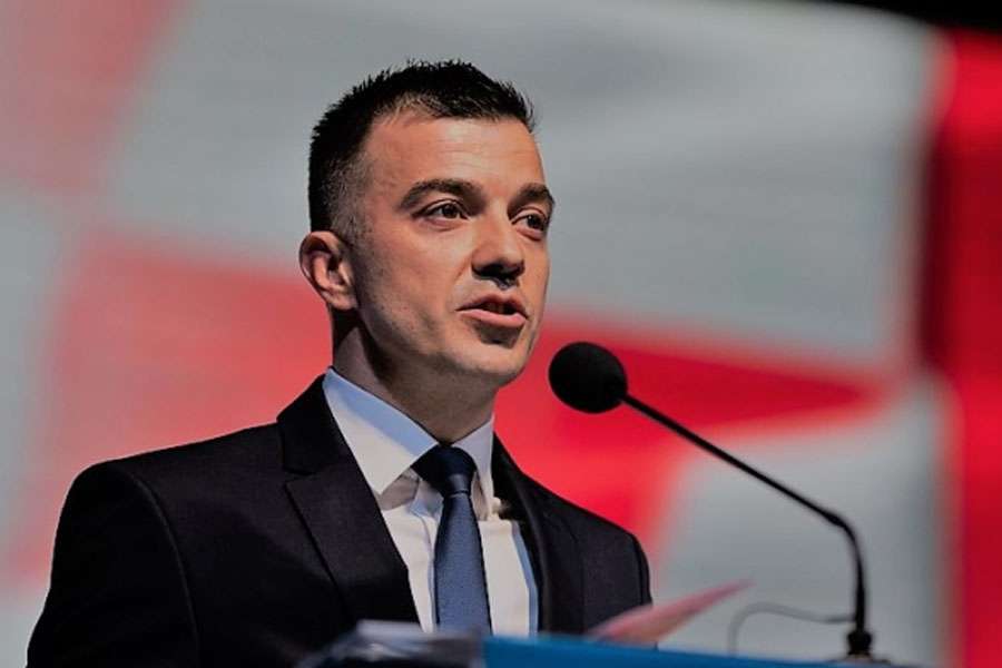 SKANDALOZAN ISTUP ČOVIĆEVOG PARLAMENTARCA: “Nakon opijenosti radikalizmom i opasnim šovinizmom uvijek slijedi bolno buđenje…” SKANDALOZAN ISTUP ČOVIĆEVOG PARLAMENTARCA: “Nakon opijenosti radikalizmom i opasnim šovinizmom uvijek slijedi bolno buđenje…”