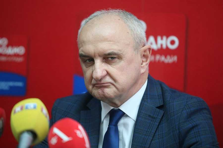 ĐOKIĆ NAPAO SUD I CIK BiH: „Rade protiv stabilnosti, uz pomoć opozicije žele da se obračunaju sa RS-om“