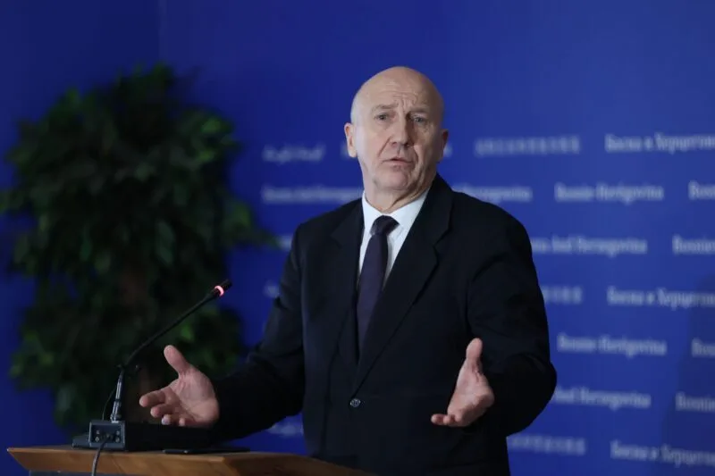 HDZ-ov Ivica Bošnjak za Raport: Ja sam donio rješenje da Plenković uđe u BiH na neotvoreni GP jer se Bošnjaci i Srbi ne mogu dogovoriti oko otvorenja HDZ-ov Ivica Bošnjak za Raport: Ja sam donio rješenje da Plenković uđe u BiH na neotvoreni GP jer se Bošnjaci i Srbi ne mogu dogovoriti oko otvorenja