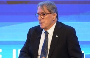 AMERIČKI DIPLOMATA JE BIO SVJEDOK BROJNIH DOGAĐAJA: Kako su propale evropske ideje o teritorijalnoj razmjeni Neuma