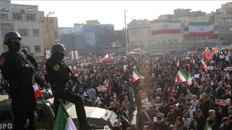 Novi rat protiv Irana: Kakva je uloga SAD-a i Izraela, šta je istina o protestima