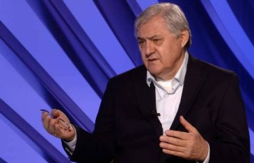 SAFET ORUČEVIĆ UZBURKAO DUHOVE: „Predsjednik Izetbegović u više navrata je upozoravao premijera da bi to mogla biti teška historijska greška, no on nije promijenio mišljenje…“