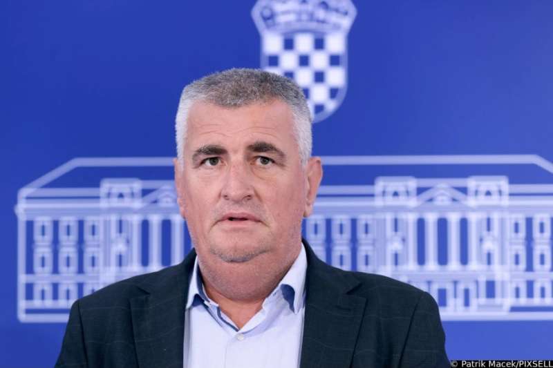 “Islamski fundamentalisti” u BiH: Hrvatski radikal Miro Bulj šalje opasne poruke, Plenković i Čović šute – slučajno ili ne?