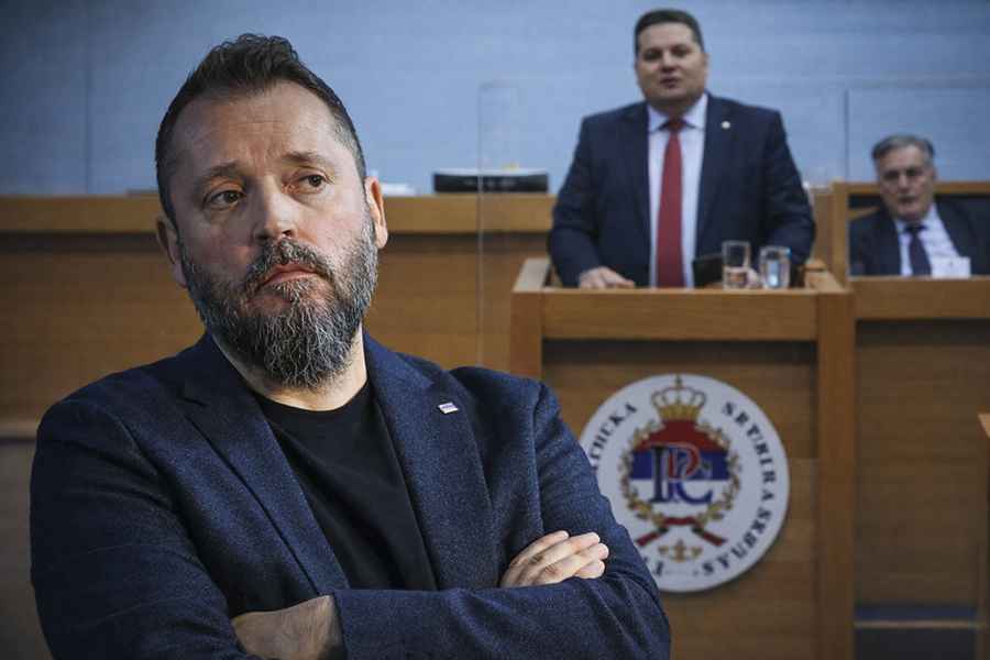 DRAGAN BURSAĆ ZA „SB“: To što planira vlast u RS-u neviđeni je skandal, plan je da sve bude završeno do kraja ove godine…