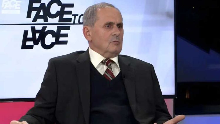 KOGA JE TO HADŽIFEJZOVIĆ UGOSTIO U PROGRAMU PRVOG DANA BAJRAMA: Sadmir Mustafić sve otkrio – “Blagajna medžlisa bila u njegovom stanu, mešetario kurbanima, prodavao vakufsku zemlju, dopisivao se i viđao sa…!”