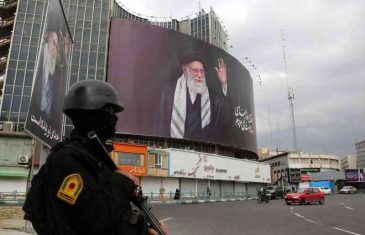 Američko-izraelski napadi mogu sravniti zgrade sa zemljom, ali ne mogu uništiti iranski identitet