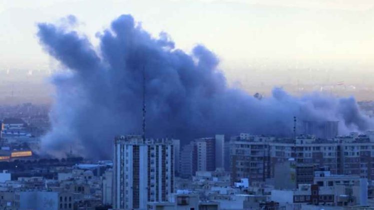 IRAN POD UDAROM, SAVEZNICI PO STRANI: Zašto Rusija i Kina ne reagiraju?