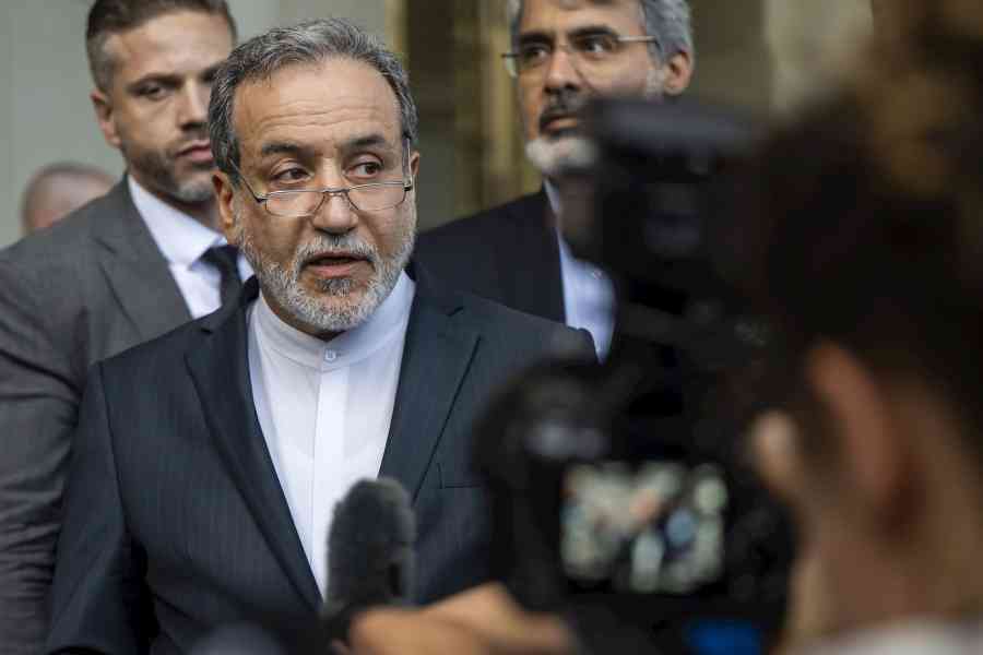 Iranski ministar žestoko uzvratio Rubiju: Priznali ste da vodite rat u ime Izraela. Krv Amerikanaca je na vašim rukama Iranski ministar žestoko uzvratio Rubiju: Priznali ste da vodite rat u ime Izraela. Krv Amerikanaca je na vašim rukama