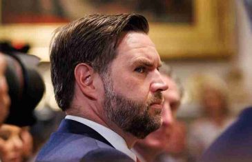 Vance tvrdi: Nije nam cilj rušenje režima, ali Iran nuklearnu bombu nikada neće imati