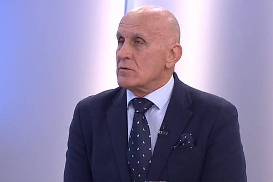 DRAGOMIR ANDAN UZBURKAO JAVNOST: “Mi imamo teškog političkog neprijatelja u Sarajevu koji stalno…” DRAGOMIR ANDAN UZBURKAO JAVNOST: “Mi imamo teškog političkog neprijatelja u Sarajevu koji stalno…”