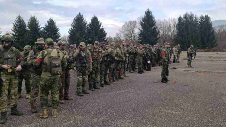 OD ARMIJE DO AIRSOFTA: Hronika “demilitarizacije” jednog naroda