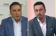 Elek zaprijetio da će Zvonko Komšić ‘trebati pasoš za Jahorinu’. Uslijedile su žestoke reakcije: ‘Govedo migrantsko. Pitam kakva su pravila za Vicu Zeljkovića?’