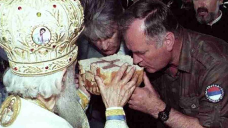 ZORAN KUSOVAC, BEZ DLAKE NA JEZIKU: Zašto Srbija traži da Ratko Mladić bude pušten da umre u Srbiji…