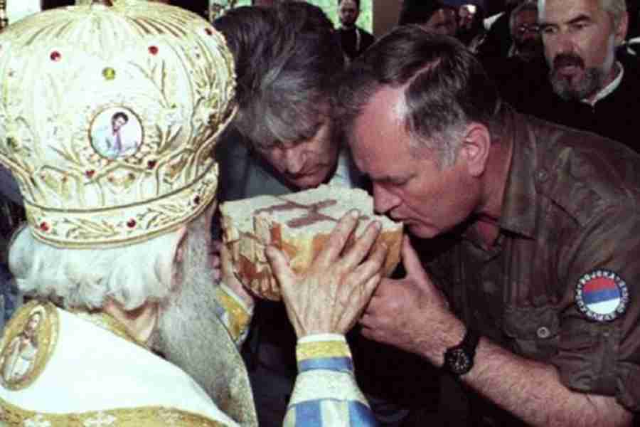 ZORAN KUSOVAC, BEZ DLAKE NA JEZIKU: Zašto Srbija traži da Ratko Mladić bude pušten da umre u Srbiji…