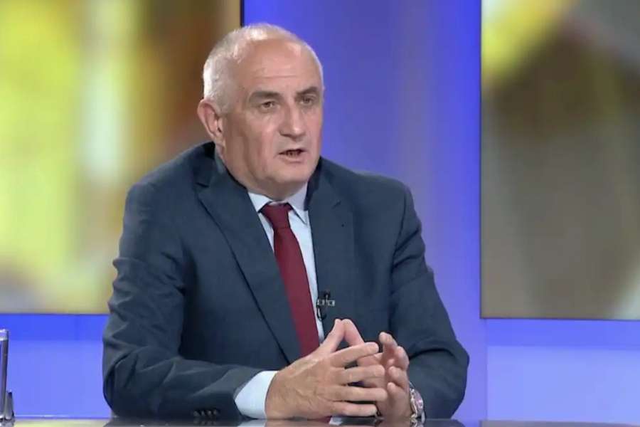BURNO U STUDIJU FEDERALNE TELEVIZIJE: Ovako četiri zastupnika opisuju problem star tri decenije koji američki kapital gura na vidjelo (VIDEO)