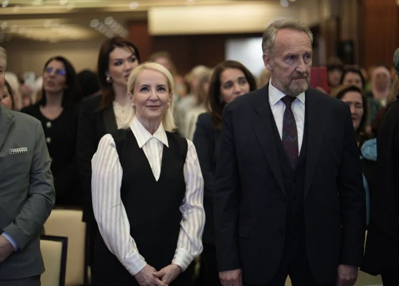 Izetbegović: SDA je otvorila 142.000 radnih mjesta. U tome vodimo Trojku 12:1 Izetbegović: SDA je otvorila 142.000 radnih mjesta. U tome vodimo Trojku 12:1