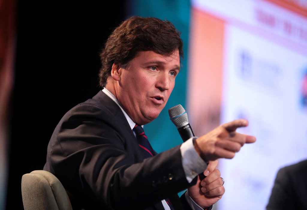 Carlson Tucker – Agresija protiv Irana je kraj američkog carstva…