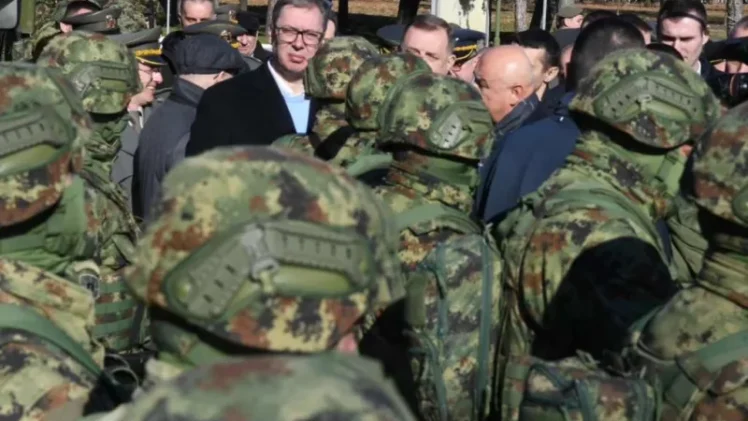 Nakon energetskog pokoravanja Balkana, SAD kreće i u vojno. Vučić je dobio direktnu poruku, Dodik ublažava stav o NATO-u