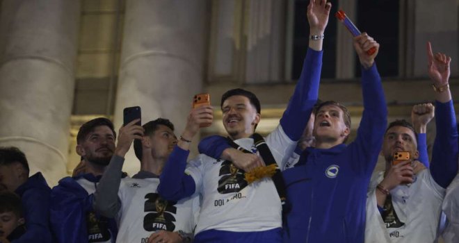 Nije stvar u fudbalu, nikad nije… Postoje trenuci kada želiš biti dio nečega većeg, zajedničkog, nečega – našeg!