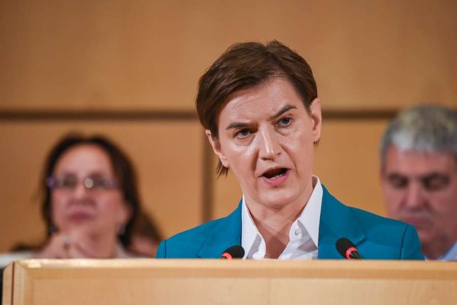 ANA BRNABIĆ ŠOKIRALA PRED KAMERAMA REŽIMSKE TV: “Ne sviđa vam se Srbija? Idite, evo, oni imaju otvorena vrata…”