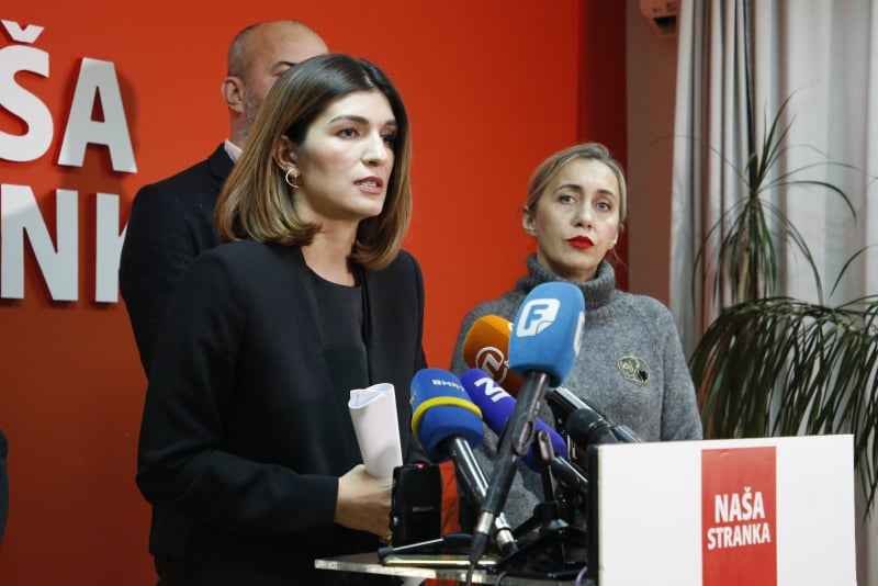 Nakon skandalozne izjave o agresiji: Ćudić sada odgovara na ono što joj niko nije ni rekao Nakon skandalozne izjave o agresiji: Ćudić sada odgovara na ono što joj niko nije ni rekao