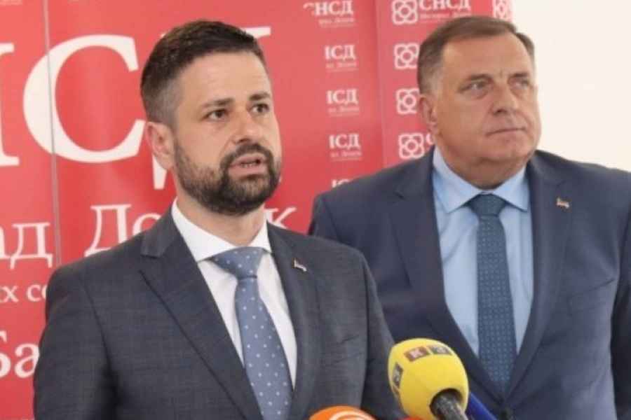 ŠTA KAD DODIK ODE U OKTOBRU: Srđan Amidžić stao u zaštitu lika i (ne)djela vožda iz Laktaša….