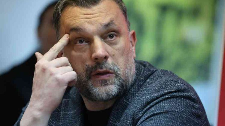MINISTAR ELMEDIN KONAKOVIĆ: “Ja bih se i na trešnju popeo s Dodikom!”