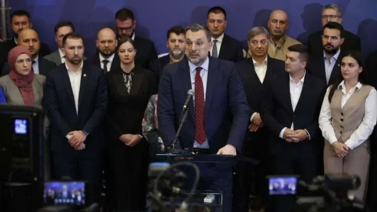 NiP: Izetbegović nikada neće ostvariti ideju o podjeli BiH