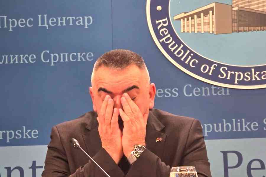 „PRVO DA VRATITE SVE PARE…“: Burne reakcije nakon istupa entitetskog premijera Save Minića…
