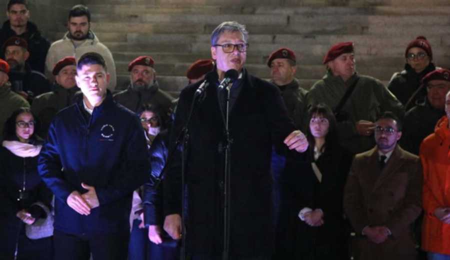 VUČIĆEVE OPASNE NAMJERE: Zašto se “Crvene beretke” vraćaju u javnost i šta režim time poručuje? VUČIĆEVE OPASNE NAMJERE: Zašto se “Crvene beretke” vraćaju u javnost i šta režim time poručuje?