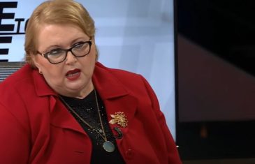 Bisera Turković se opet nameće kao štetočina za SDA. Dok se Izetbegović pokušava vratiti Amerikancima, ona ga uporno gura Iranu