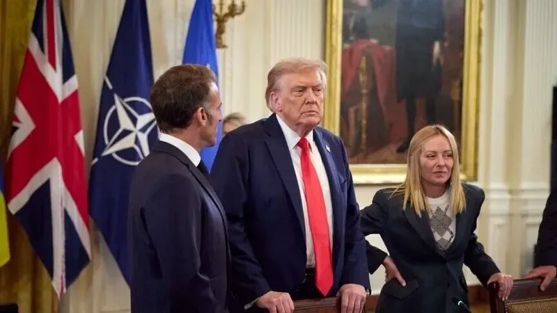 Upozorenje njemačkog vojnog analitičara: Je li NATO na ivici kolapsa ili ne? Niko ne zna šta će uraditi Trump Upozorenje njemačkog vojnog analitičara: Je li NATO na ivici kolapsa ili ne? Niko ne zna šta će uraditi Trump