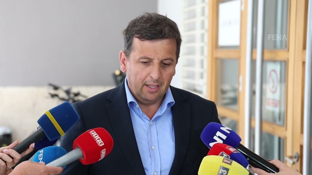 Objava Nebojše Vukanovića nakon smrti Ratka Mladića izazvala buru: ‘Ničijoj smrti ne treba se radovati’ Objava Nebojše Vukanovića nakon smrti Ratka Mladića izazvala buru: ‘Ničijoj smrti ne treba se radovati’